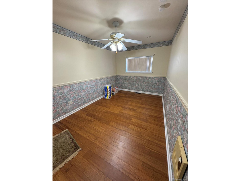 This stunning single-family home is in mint condition!!! Truly - photo 4