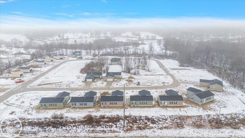 Fully developed site condominium in a great area with the - photo 11