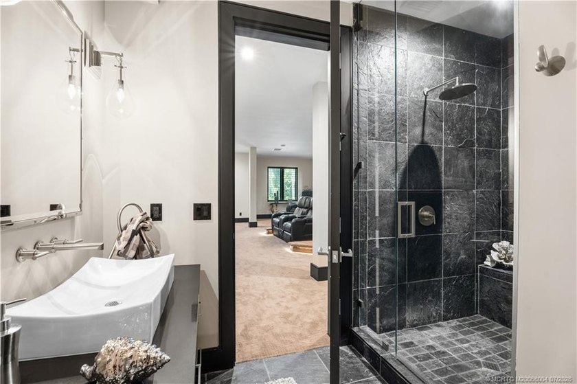Ocean to River! Diamond Sands' Most Private Estate-Positioned on - photo 44