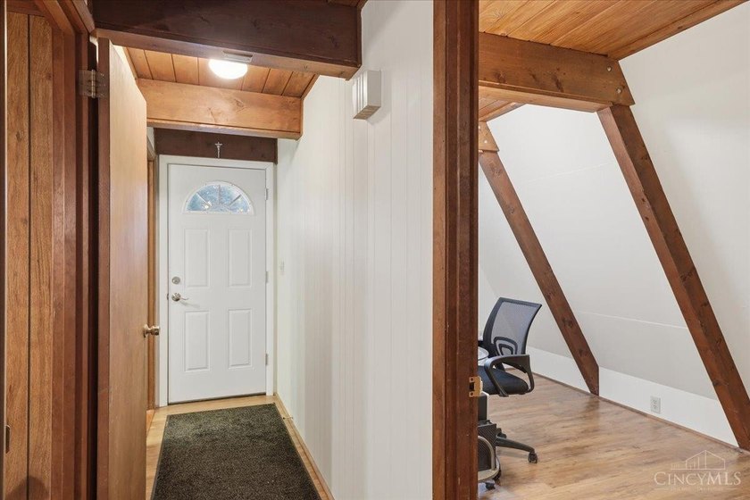 Welcome to 1203 Harz Cove at Lake Lorelei! This fully renovated - photo 22