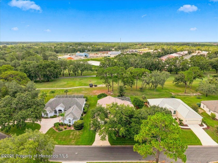 Located in Glen Lakes, this beautiful 1994 Arthur Rutenberg - photo 3