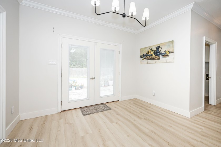 There's a reason Bienville Place remains one of Ocean Springs' - photo 20