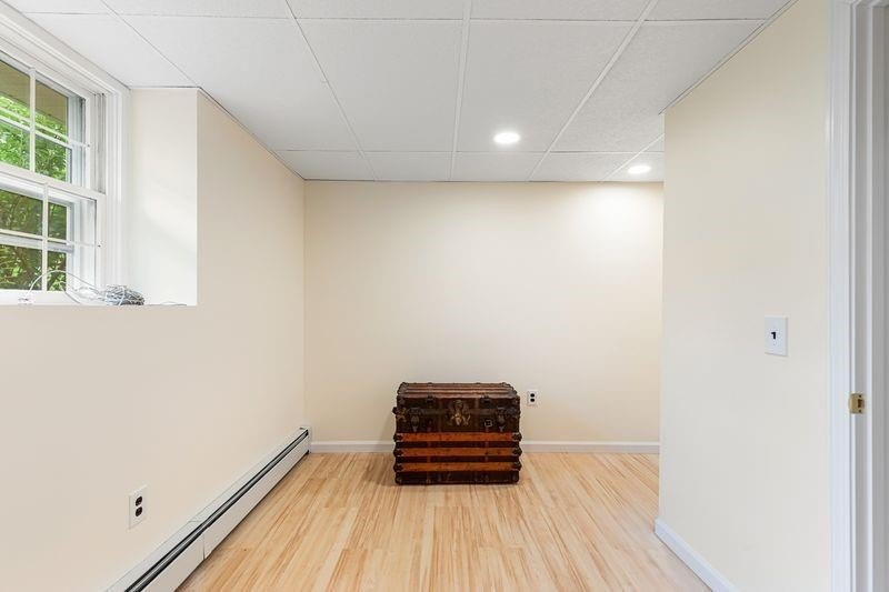 Adorable 3 Bedroom, 2.5 Bath Split-Level in South Road Estates - photo 24