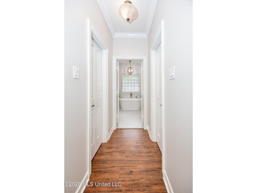 There's a reason Bienville Place remains one of Ocean Springs' - photo 39