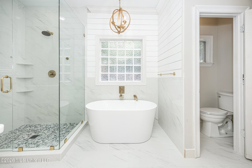 There's a reason Bienville Place remains one of Ocean Springs' - photo 40
