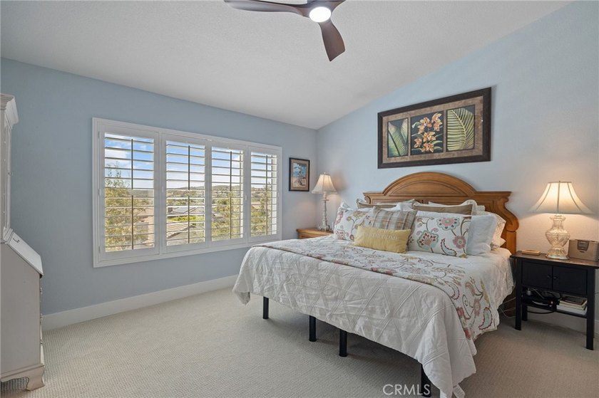 Beautifully remodeled 3 bedroom, 2.5 bath view home in Pacific - photo 21