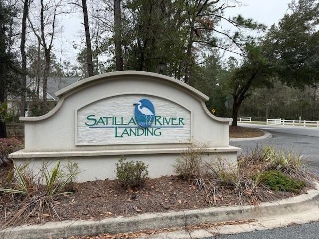 Come see this very quiet and rural subdivision in the heart of - photo 3