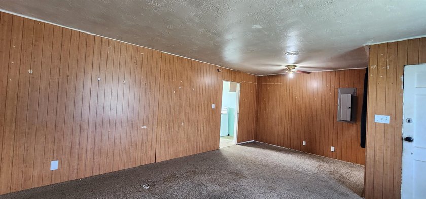 This 4-bedroom, 2-bath home located on a small cul-de-sac offers - photo 10