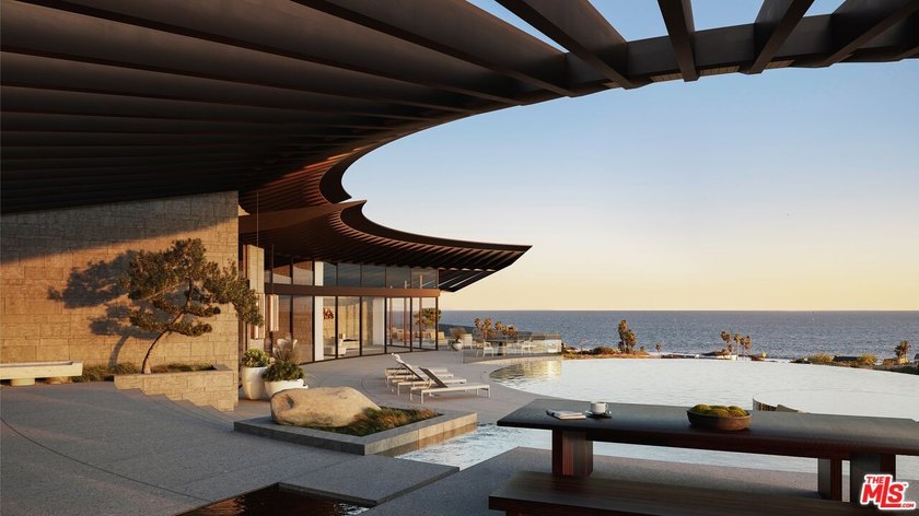 Introducing Villa Karuna, one of only four extraordinary estate - photo 2