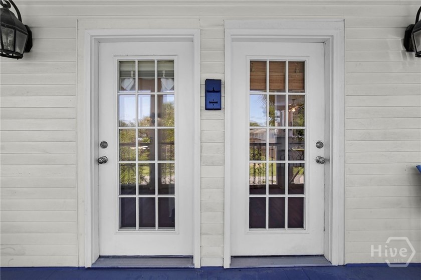 Step into a piece of Tybee Island history with this versatile - photo 5