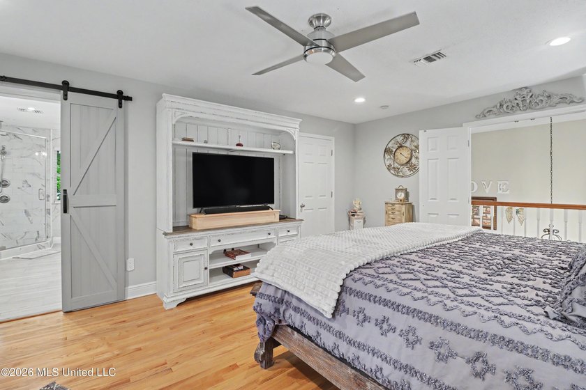 Beautiful Two-Story Home on a Quiet Cul-de-Sac in Diamondhead! - photo 20