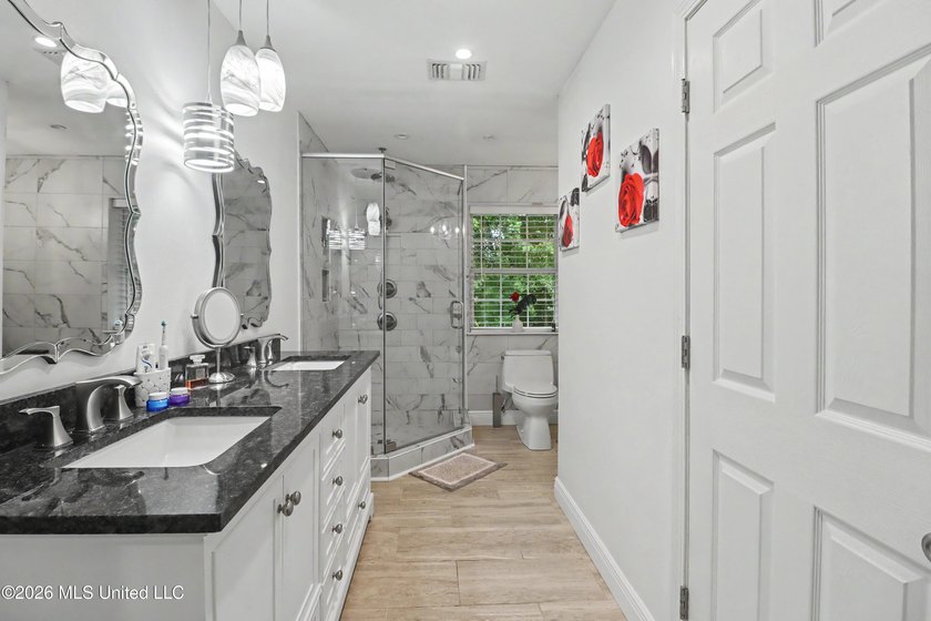 Beautiful Two-Story Home on a Quiet Cul-de-Sac in Diamondhead! - photo 21