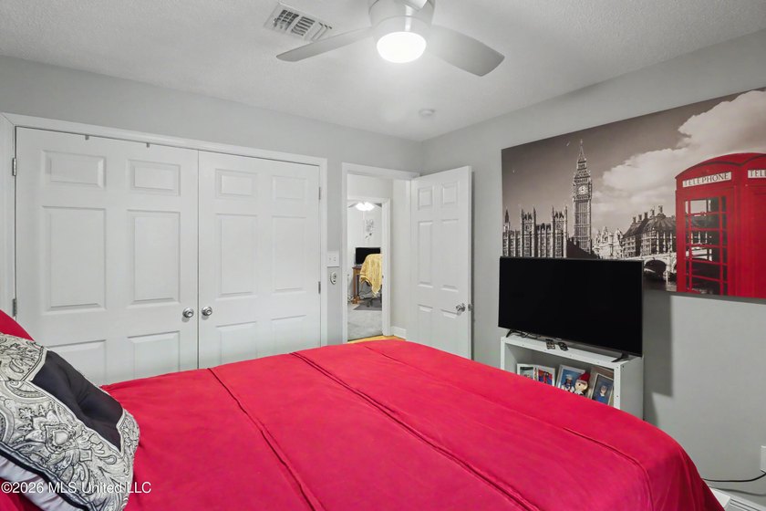 Beautiful Two-Story Home on a Quiet Cul-de-Sac in Diamondhead! - photo 26