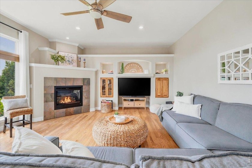 Huge price improvement! Discover your Green Acres paradise with - photo 8