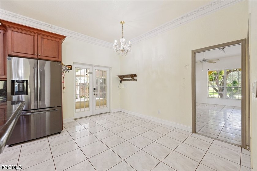 Nestled on over 2.5 private acres in Fort Myers, this spacious - photo 11