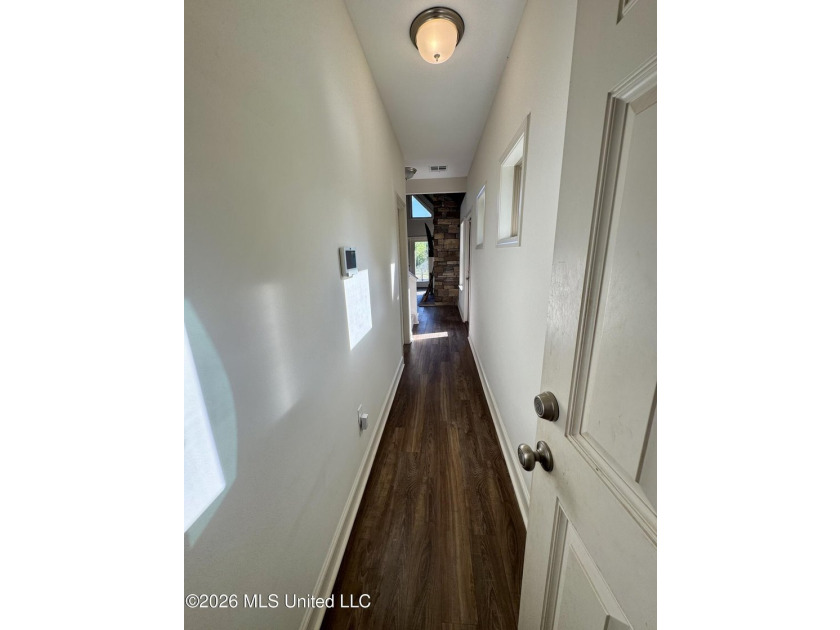 Welcome to your private retreat in the heart of Wilkinson - photo 25