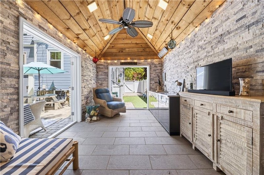 Finest turnkey living. This classic Victorian cottage, painted a - photo 31