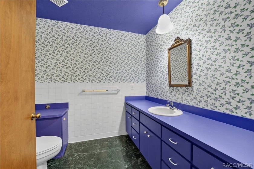 One-of-a-kind estate offering exceptional space, character and - photo 15