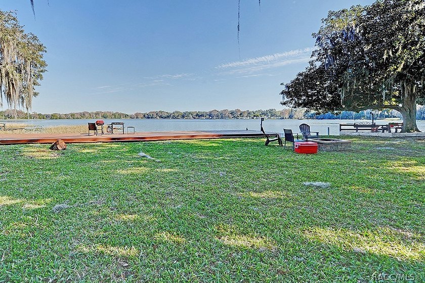 This charming waterfront property offers a serene water views - photo 20