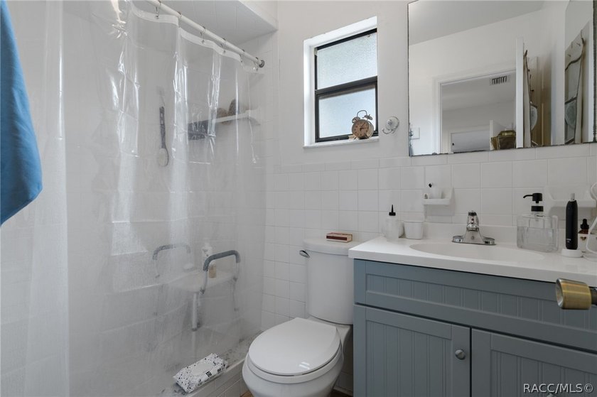 Experience waterfront living just minutes from Historic Downtown - photo 26