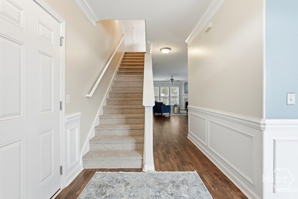 ROOM TO BLOOM. NEED ROOM FOR A GROWING FAMILY OR JUST LOVE LOTS - photo 4