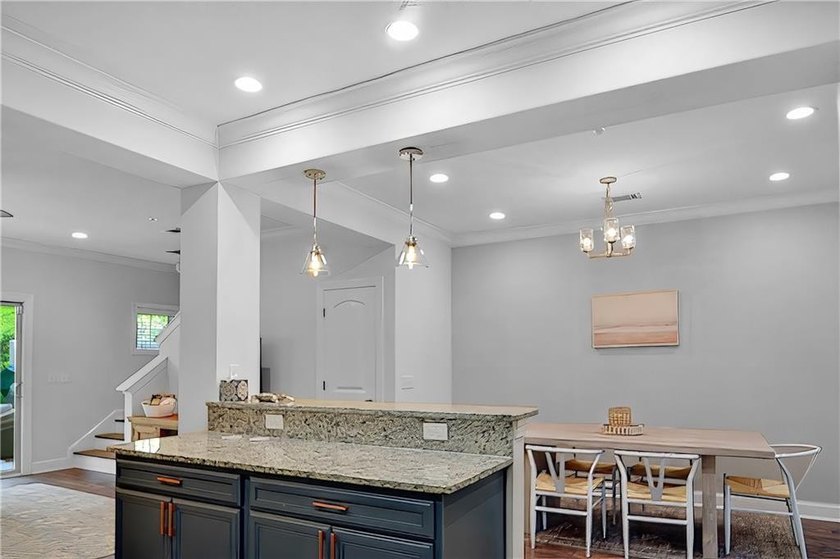 Unparalleled location and coastal charm await! Ideally situated - photo 8