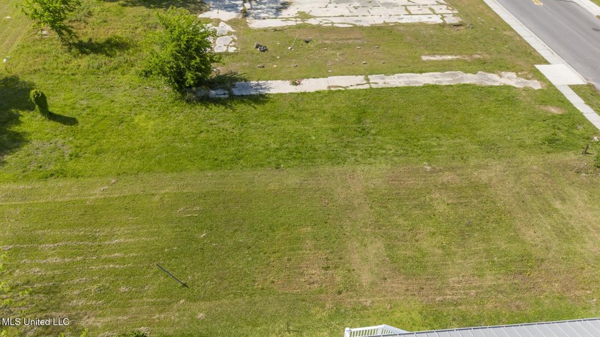 **Now zoned Commercial Business (CB) - short-term rentals - photo 16