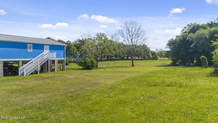 **Now zoned Commercial Business (CB) - short-term rentals - photo 17