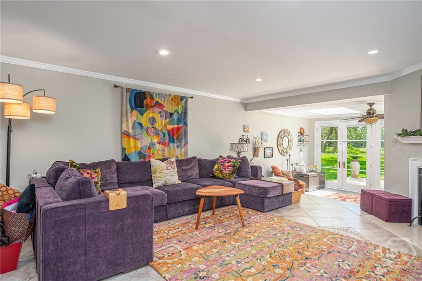 Looking for low-maintenance living with breathtaking views? - photo 6