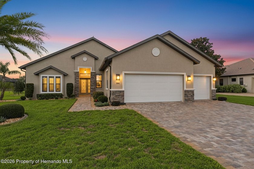 9196 Palm Beach Dr., Brooksville, FL 34613 -- Welcome to this - photo 2