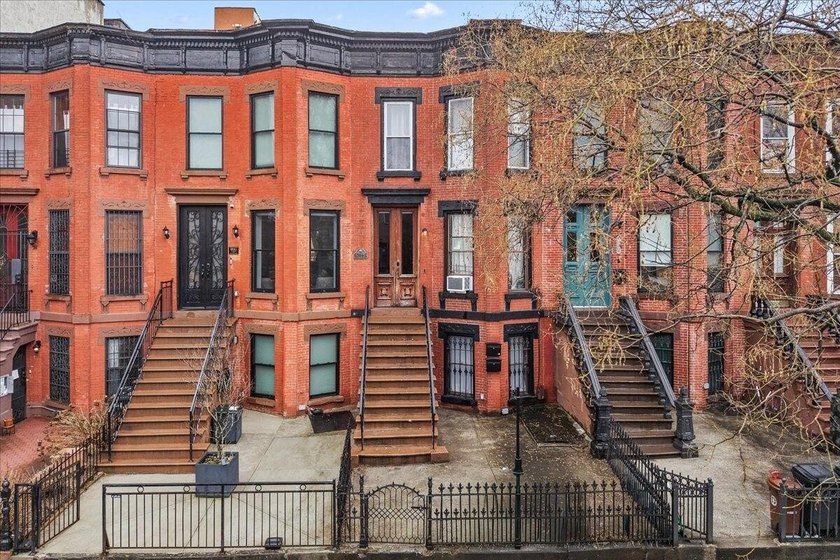 Located in the heart of Bedford-Stuyvesant, this solid brick - photo 18