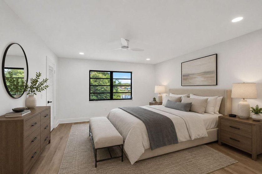 UPDATED UPPER CORNER 2 BED, 2BTH CONDO W/LAKEVIEWS. FRESHLY - photo 19