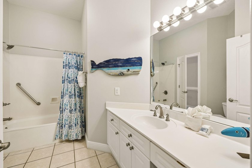 Tucked within the lush grounds of Seascape Resort and just a - photo 31