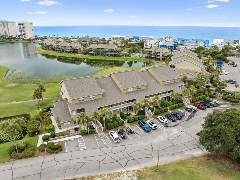 Tucked within the lush grounds of Seascape Resort and just a - photo 36