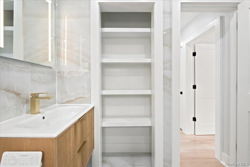 Space, Style, and Sophistication - A Fully Renovated Colonial on - photo 41