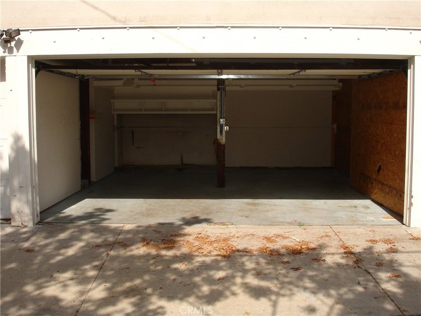 Truly a one-of-a-kind *unicorn* property! Tucked away in the - photo 5