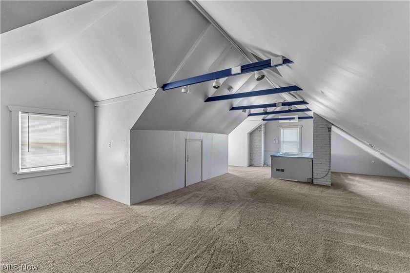 18515 Underwood Avenue is a fully renovated mixed-use property - photo 20