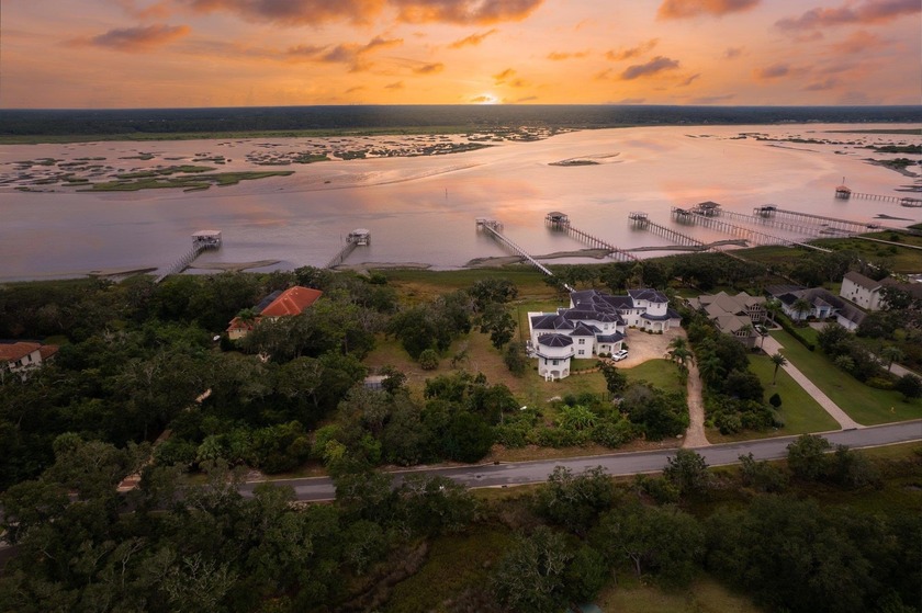 Located within the gated community of Ocean Palms, Griffin - photo 5