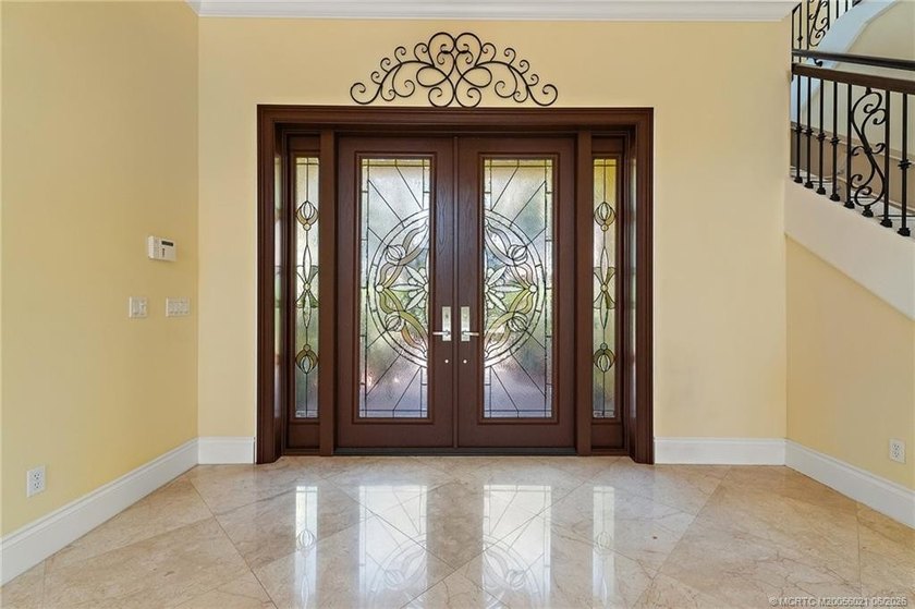Welcome to 32 Wiregrass Court, a Custom Estate on a private 0 - photo 12
