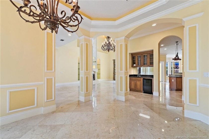 Welcome to 32 Wiregrass Court, a Custom Estate on a private 0 - photo 22