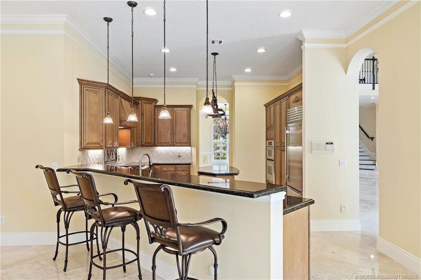 Welcome to 32 Wiregrass Court, a Custom Estate on a private 0 - photo 30