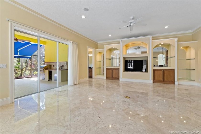 Welcome to 32 Wiregrass Court, a Custom Estate on a private 0 - photo 32