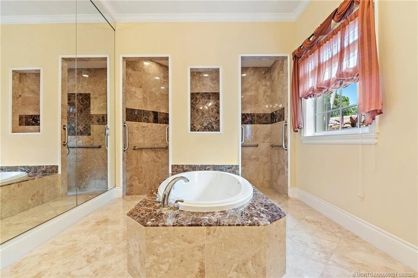 Welcome to 32 Wiregrass Court, a Custom Estate on a private 0 - photo 45