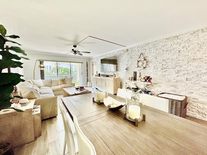 Just Reduced &amp; Priced to Sell! Look No Further...This is The - photo 2
