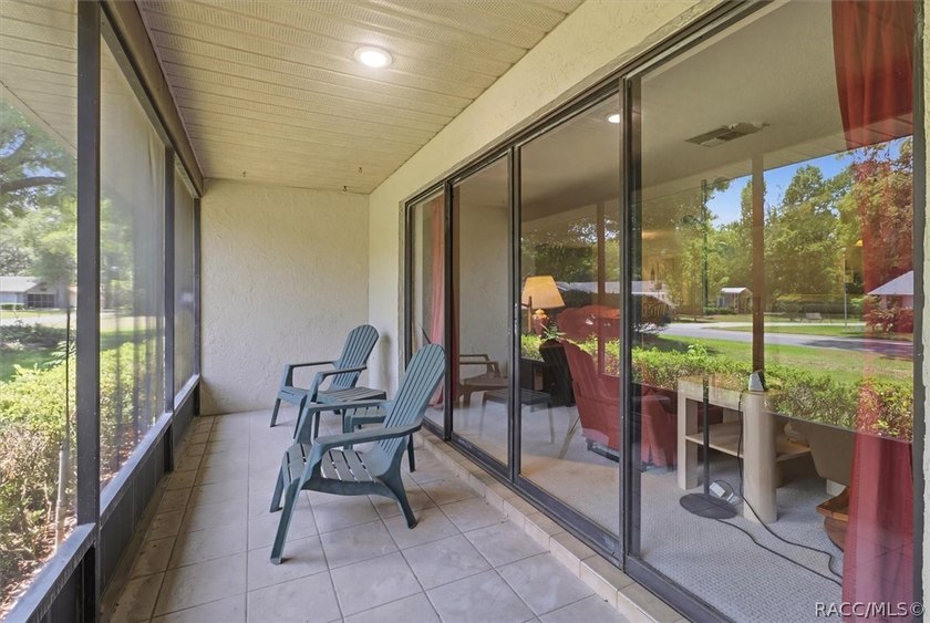 Welcome to maintenance-free living in the desirable Third - photo 15