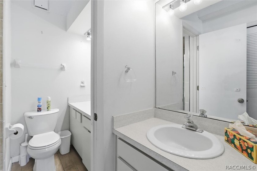 Welcome to maintenance-free living in the desirable Third - photo 21
