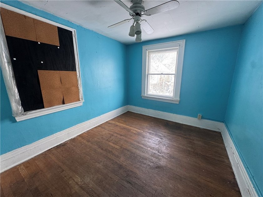 Welcome to 760 Seward St. This 1455 sq ft home, is designed to - photo 9