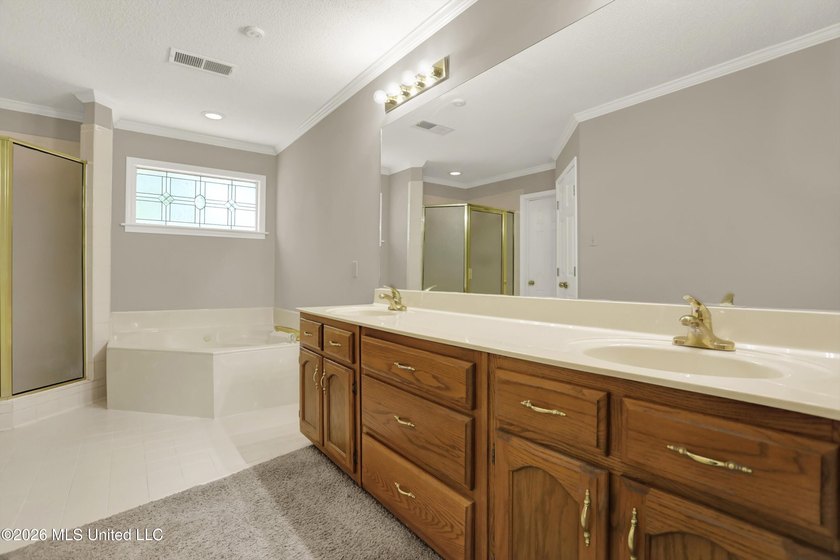 Welcome to Hunters Run-an exclusive, peaceful development of - photo 13