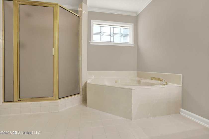 Welcome to Hunters Run-an exclusive, peaceful development of - photo 14
