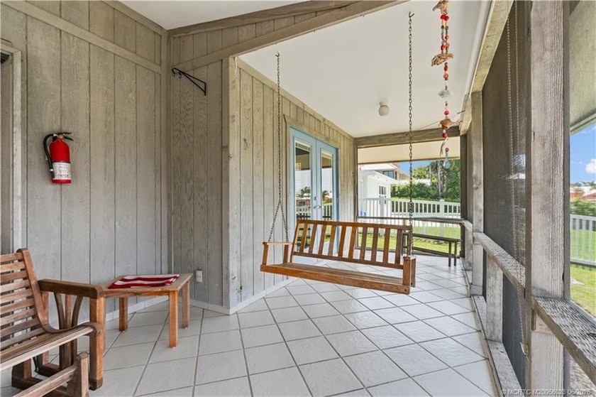 Rare waterfront opportunity in Seagate Harbor! Lovingly - photo 22